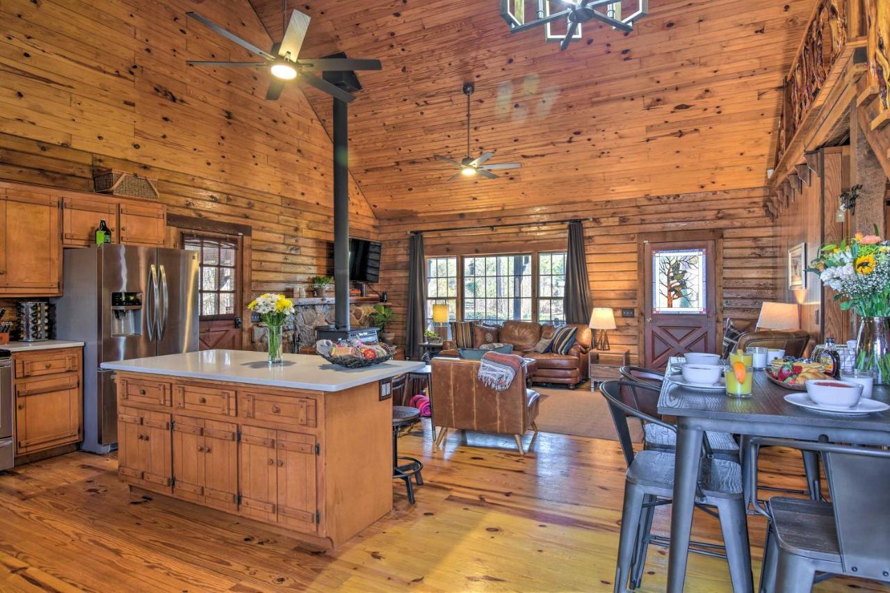 Luxury Pearcy Cabin With 5 Private Acres And Hot Tub! Luaran gambar